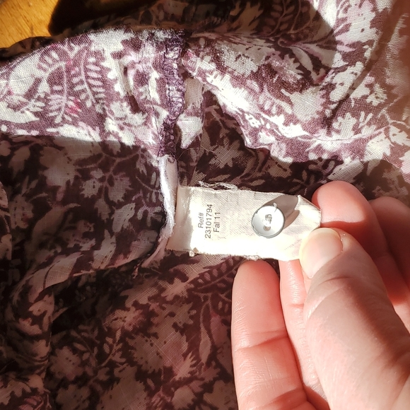purple botanical print top, S - Picture 7 of 9